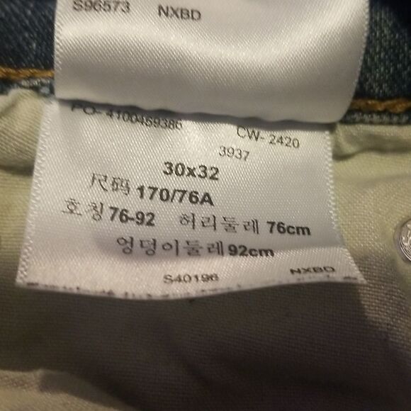 LEVI STRAUSS SIGNATURE Athletic Fit Men's Sz 30 x 32 - Picture 4 of 5